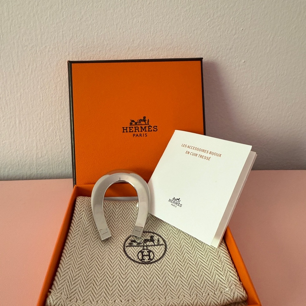 Hermes Luck Bill Clip